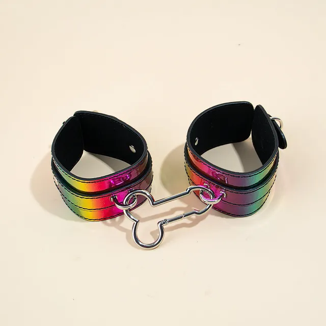 passage-du-d-sir-pride-handcuffs-menottes-rainbow-30-cm image 1