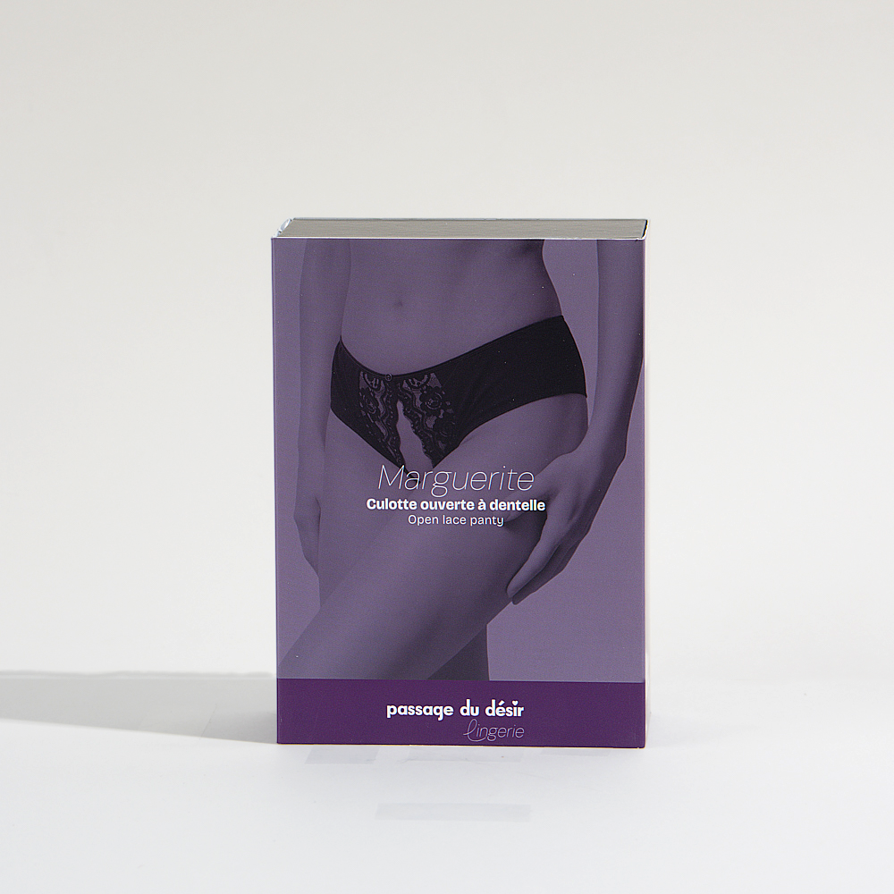 passage-du-d-sir-marguerite-culotte-ouverte-dentelle-noire-s-m image 5