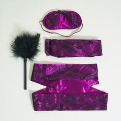passage-du-d-sir-trio-sexy-versteckspiel-coffret-violet-satin image 2