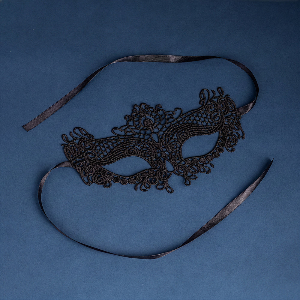 passage-du-d-sir-masque-dentelle-accessoire-bdsm-soft image 1