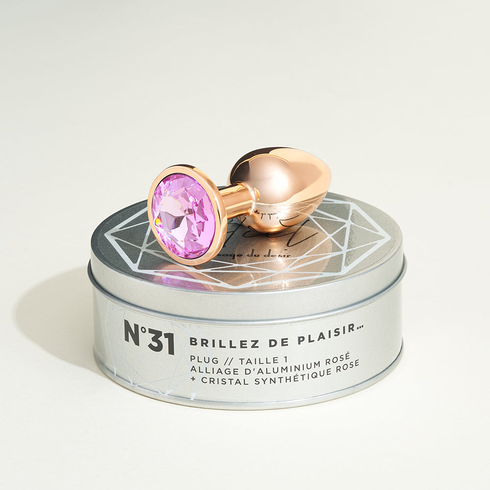 passage-du-d-sir-steel-cristal-plug-anal-m-tal-rose-taille-m image 4