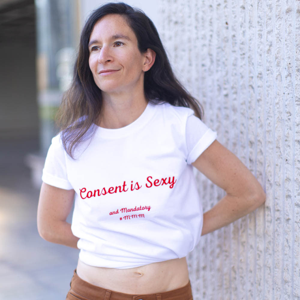 passage-du-d-sir-tenues-sexy-t-shirt-blanc-consent-is-sexy-coton-bio image 1