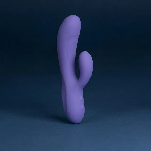 passage-du-d-sir-rabbit-sextoy-vaginal-double-stimulation image 1