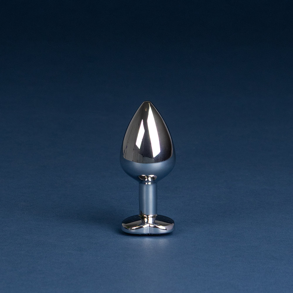passage-du-d-sir-plug-m-tal-sextoy-anal image 1