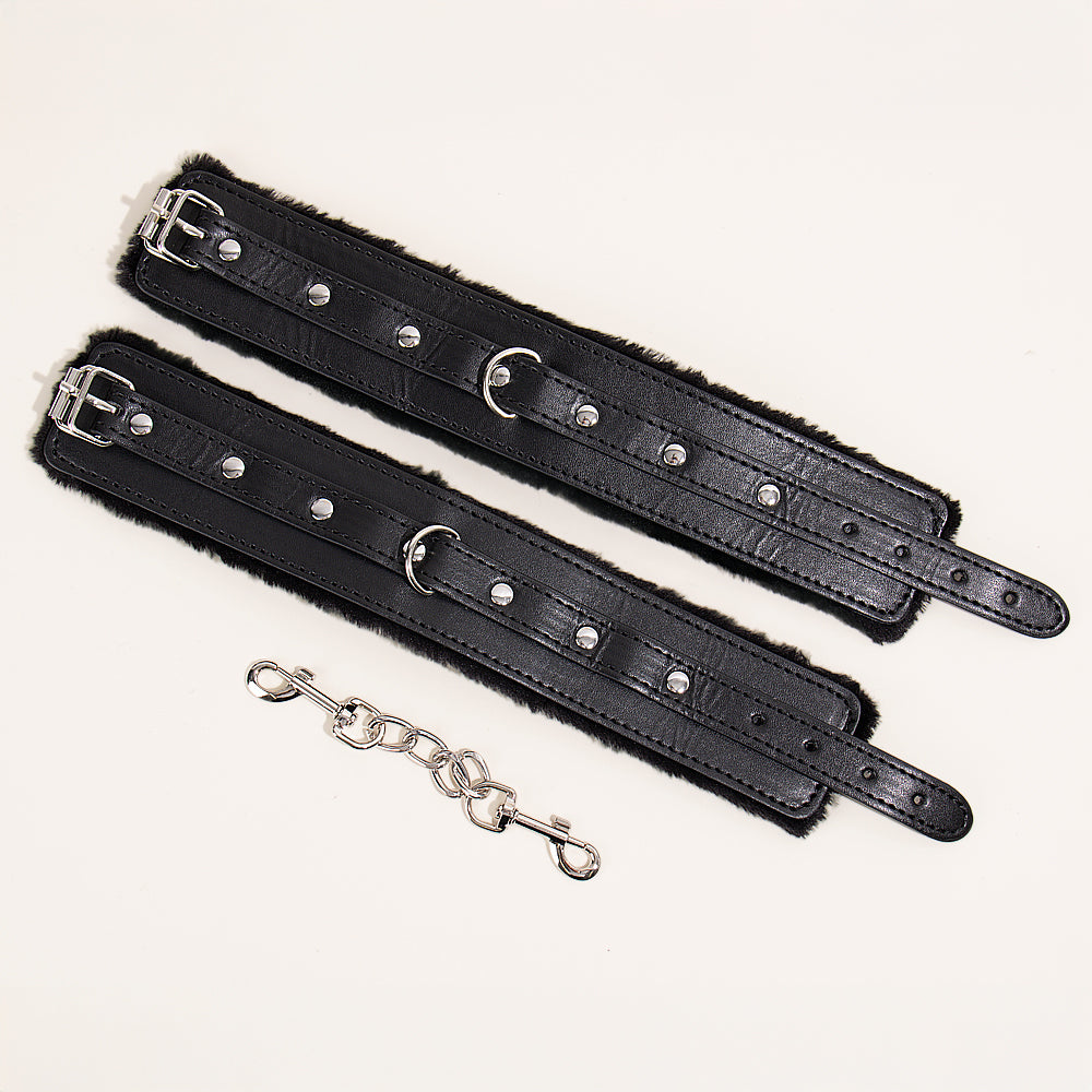 bond-kit-d-couverte-bdsm-coffret-6-accessoires-bondage-doux image 5