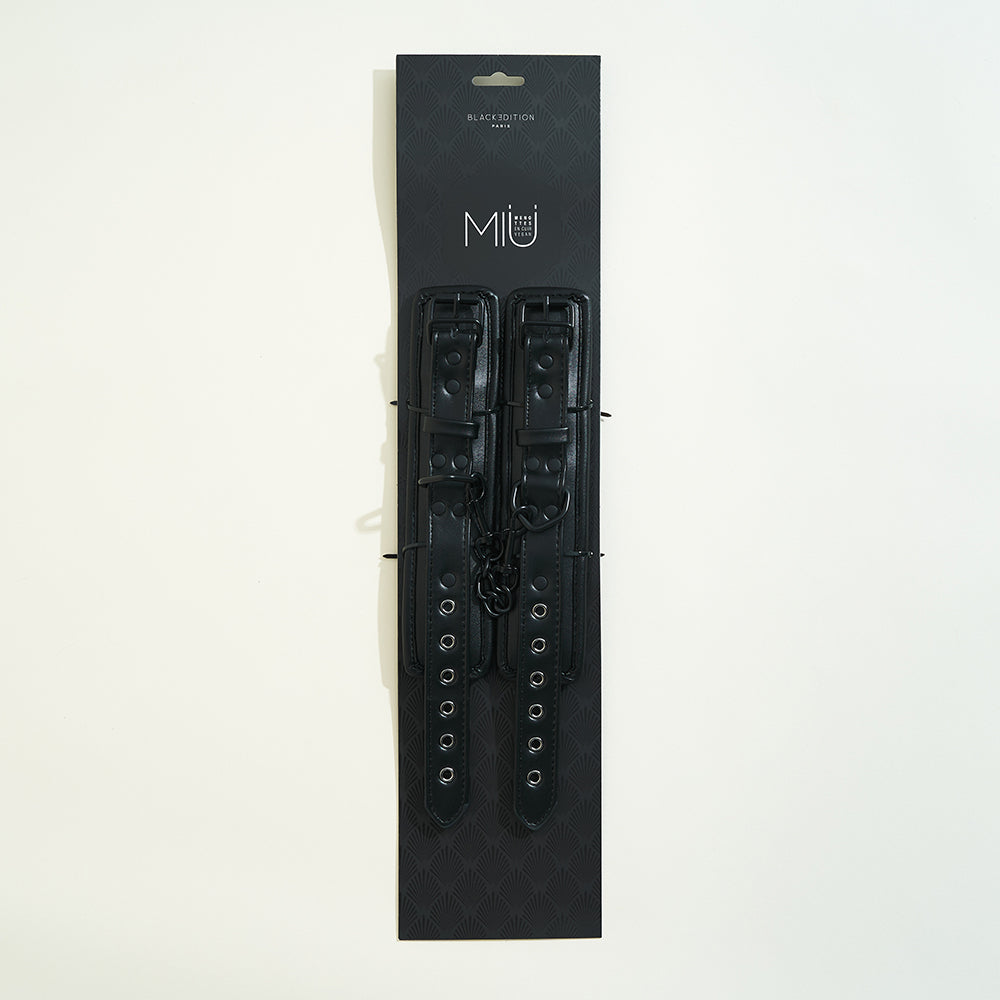 passage-du-d-sir-mi-menottes-luxe-bondage-black-edition image 4