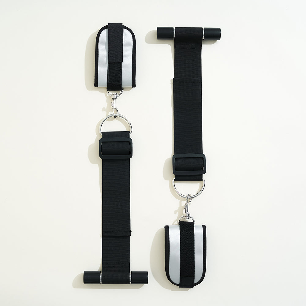 passage-du-d-sir-bdsm-soft-menottes-suspension-bond-porte-r-glable image 3
