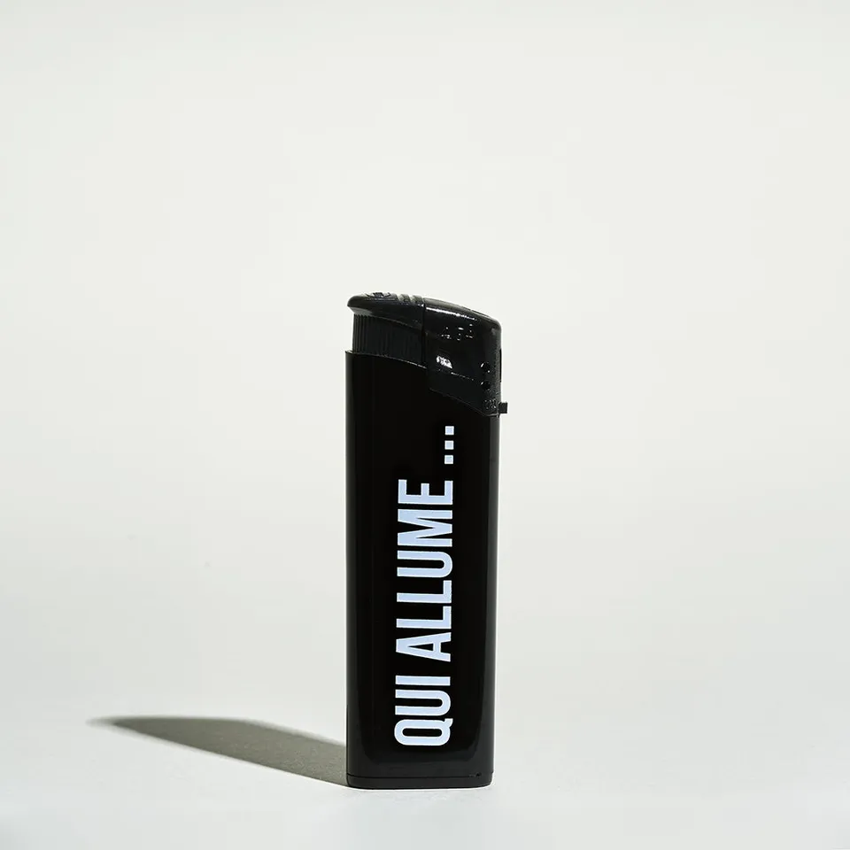 passage-du-d-sir-accessoires-briquet-qui-allume-humoristique image 1