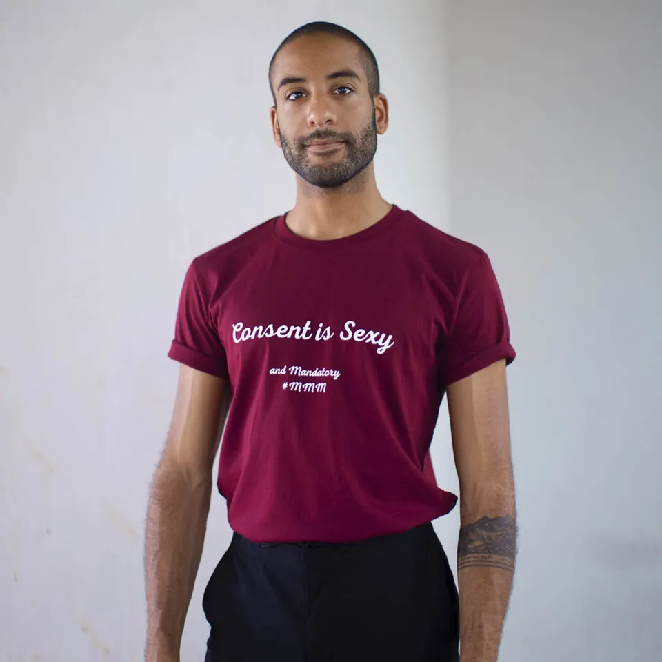 passage-du-d-sir-tenues-sexy-consent-is-sexy-t-shirt-bordeaux-coton image 1