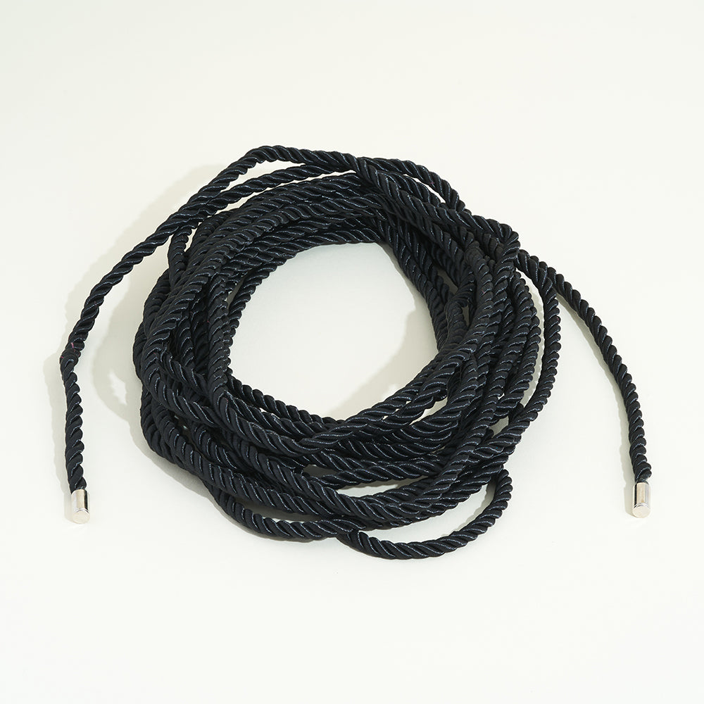 passage-du-d-sir-bond-corde-effet-soie-bondage-doux-2 image 2