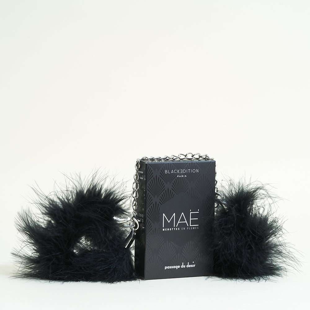 black-edition-ma-menottes-plumes-poignets-d-tachables-2 image 1